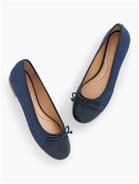 women's blue denim flats.